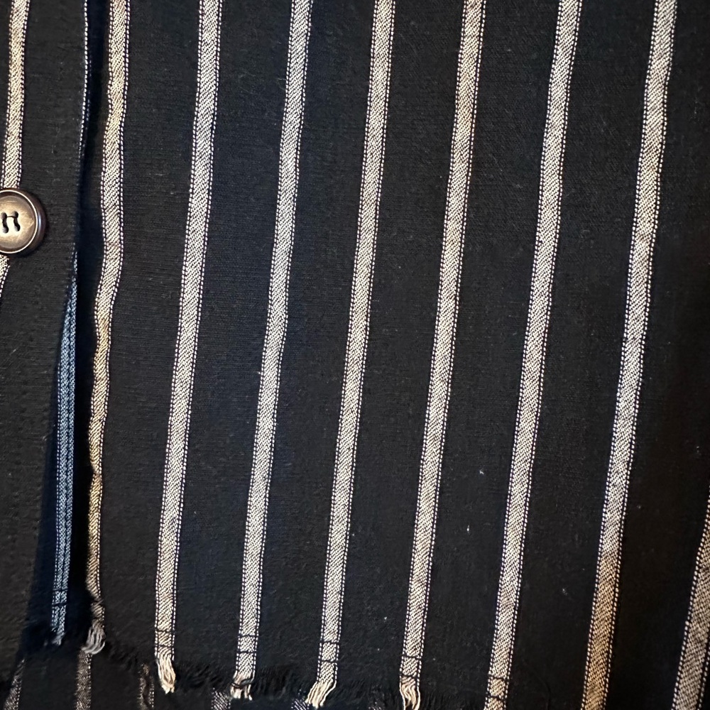 PROMESA Shacket - Picture 3 of 4